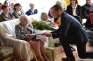 100 lat Pani Elwiry Bielewicz i Pani Stanisławy Opalińskiej, 19.05.2016 r.33