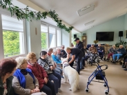 Seniorzy aktywni z Connerem i grupą <q>ENZO</q>, 09.10.2024 r.2