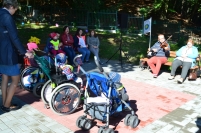 Występ <q>Żegnamy Lato</q> w wykonaniu dzieci z Przedszkola Nr 77, 21.09.2016 r.