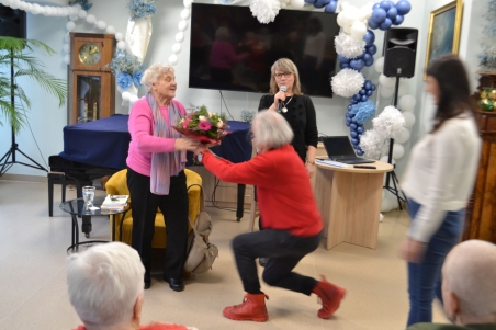 Występ Poetki i odtwarzacze - Dar Wspólnoty, 02.02.2024 r.