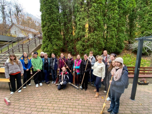 Dziesiąte liceum - nasi przyjaciele